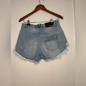 ONE TEASPOON MEDIUM WASH JEAN SHORTS SZ 28”